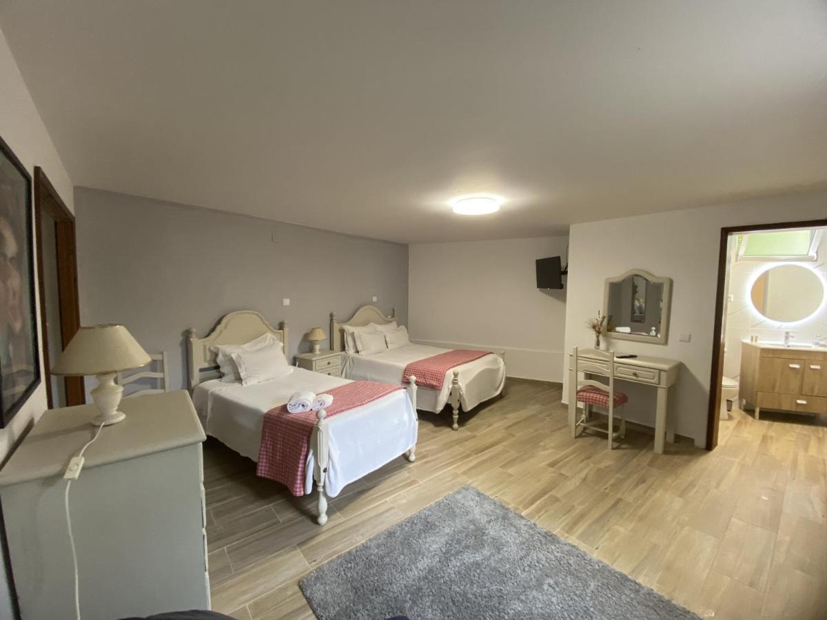 The River House - Termas Guesthouse Термас де Сао Педро до Сул Екстериор снимка